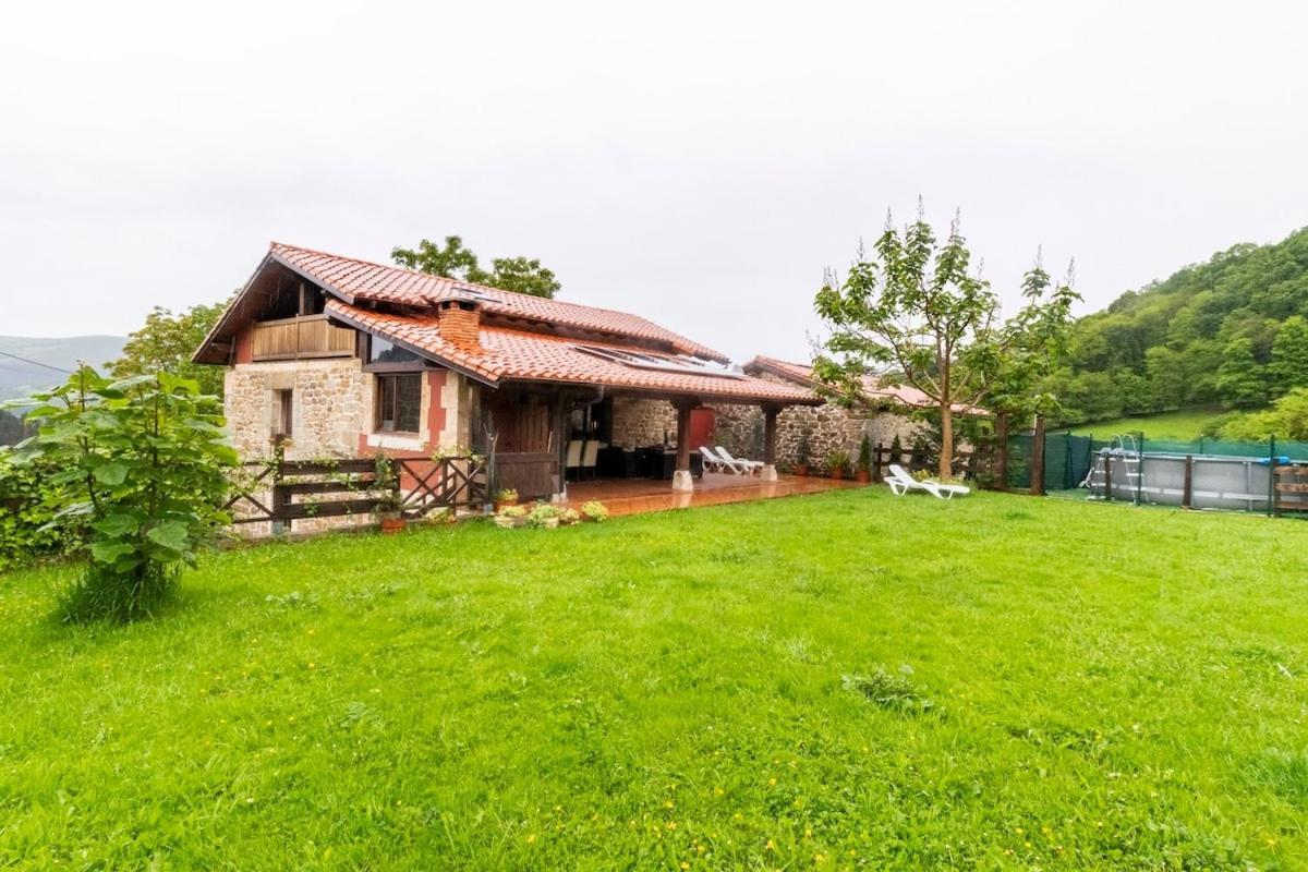 Casa De Pueblo Las Golondrinas De Luena San Miguel de Luena Εξωτερικό φωτογραφία