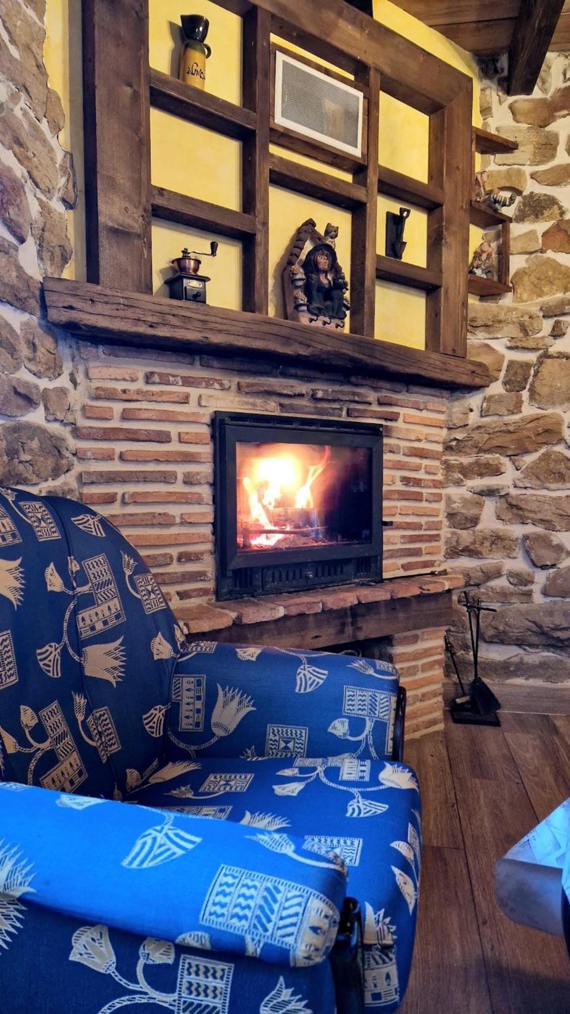 Casa De Pueblo Las Golondrinas De Luena San Miguel de Luena Εξωτερικό φωτογραφία