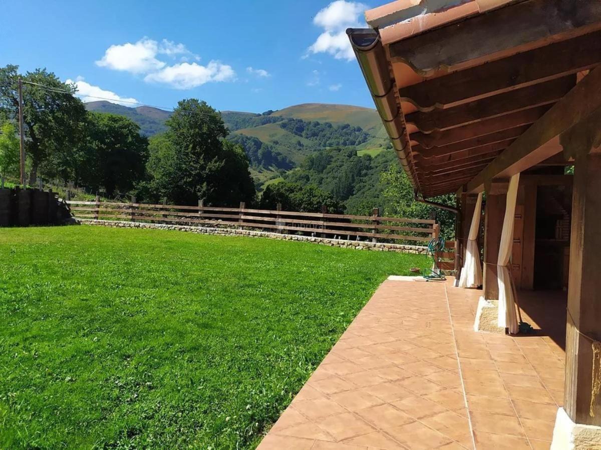 Casa De Pueblo Las Golondrinas De Luena San Miguel de Luena Εξωτερικό φωτογραφία